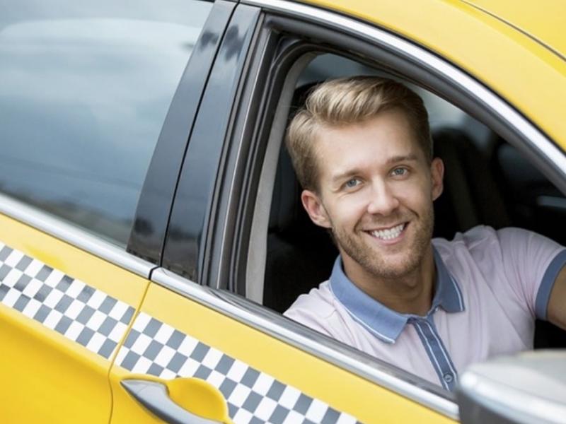 Преимущества работы в такси для водителей